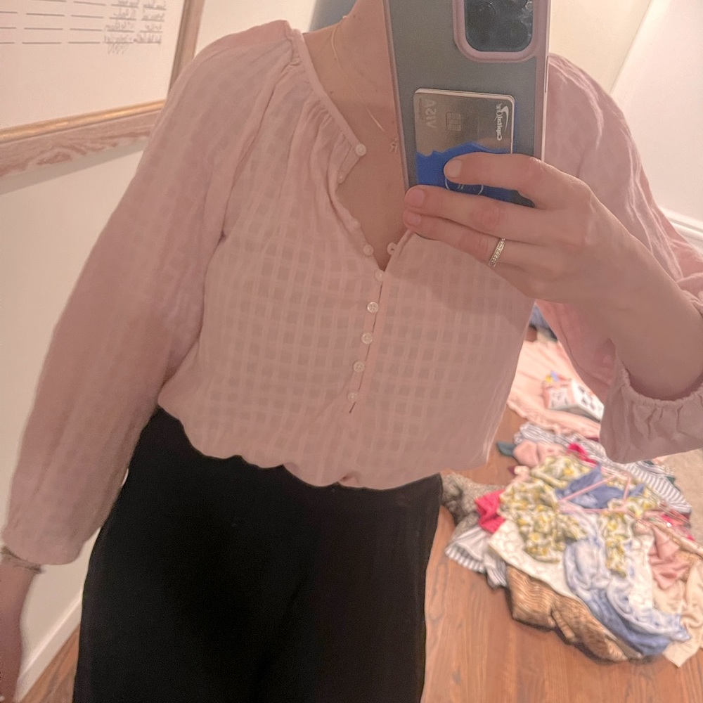 Size xs light pink gap blouse